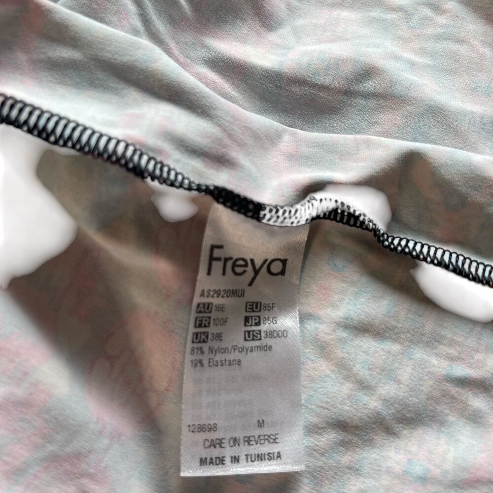 Chic Support in Style – Freya Multicolor Tankini Set, Size XL - Picture 9 of 9